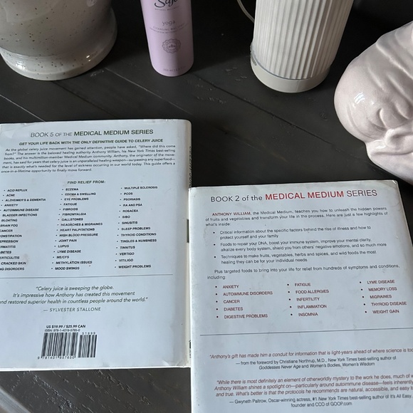 Medical medium hardcover books, Celery Juice and Life changing foods - Picture 3 of 3
